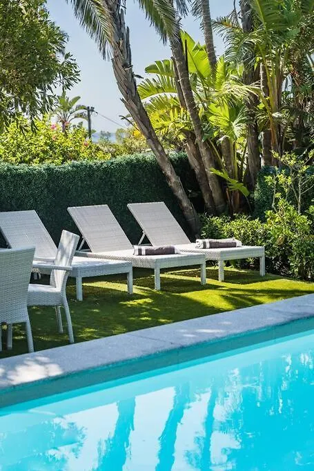 Paradise 4 Bed5Bath, Cliftonbeach-Lionshead Views Cape Town