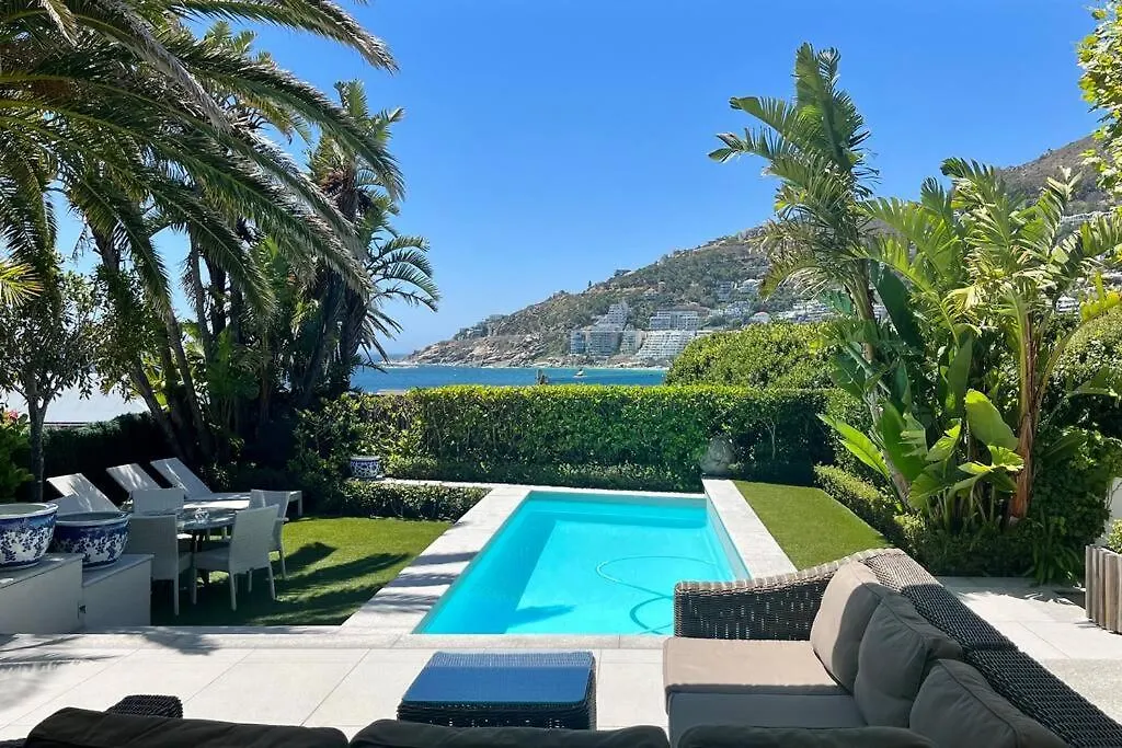 Paradise 4 Bed5Bath, Cliftonbeach-Lionshead Views Cape Town 0*,  Güney Afrika